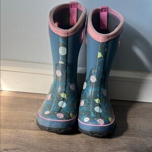 Bogs Kids Blue and Pink Planetary Boots